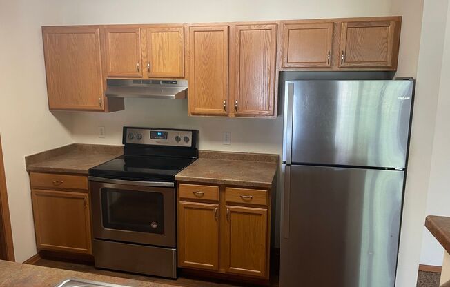 2 beds, 1 bath, 1,153 sqft, $1,610, Unit 931-305