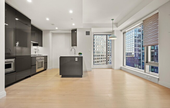 1 bed, 1 bath, 765 sqft, $6,000, Unit 1111