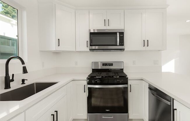 2240 Burnside