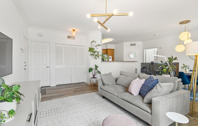 3840 Elijah Court Unit 826