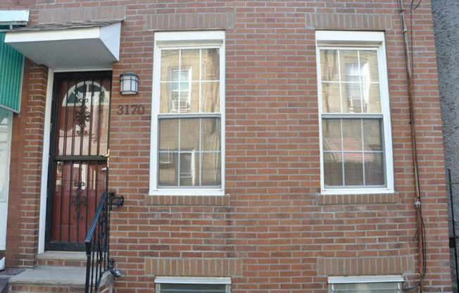 Single Family House For Rent - Port Richmond