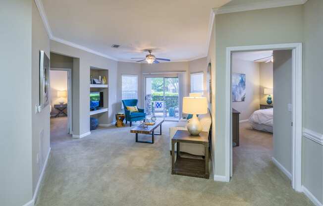 Cheswyck at Ballantyne apartments interior living room