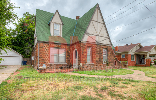 1712 N PENNSYLVANIA AVE