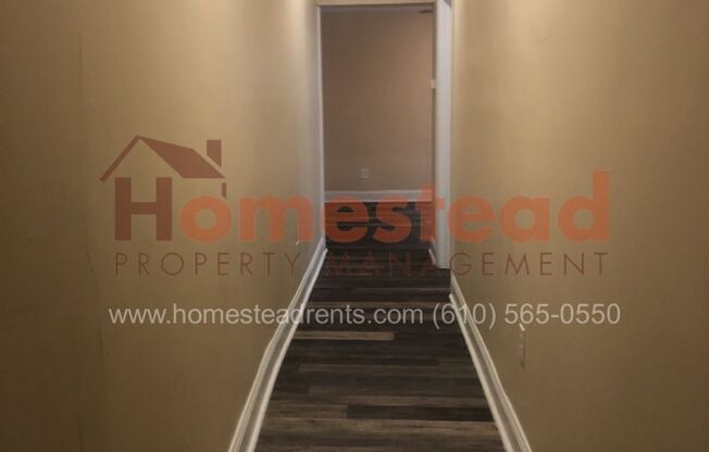 2 beds, 1 bath, $1,275