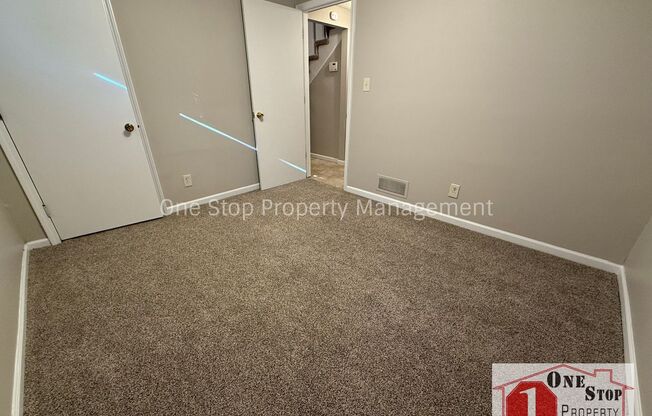 3 beds, 2 baths, $1,350