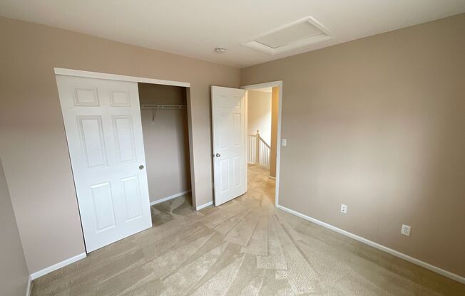 4 beds, 3 baths, $2,550