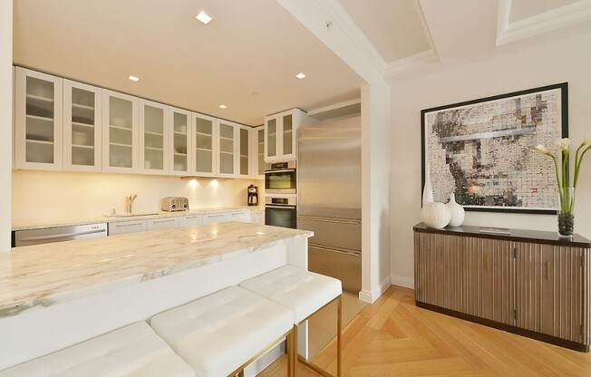 1 bed, 1.5 baths, 1,020 sqft, $13,800, Unit 404