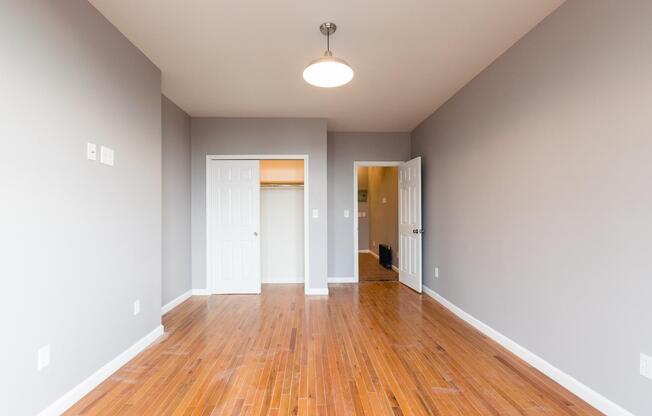 181 7 AVE