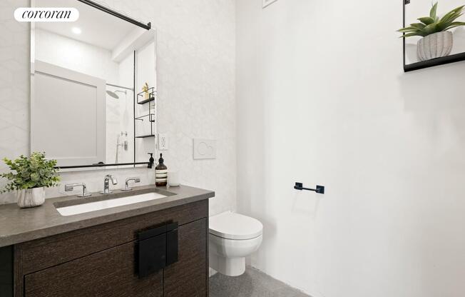 50 W 29 ST
