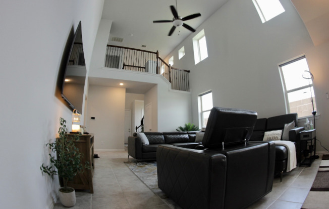 12803 SILVERBANK RUN DR
