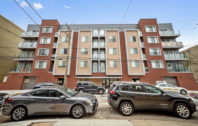 2 beds, 2 baths, 1,100 sqft, $2,450, Unit Unit 403
