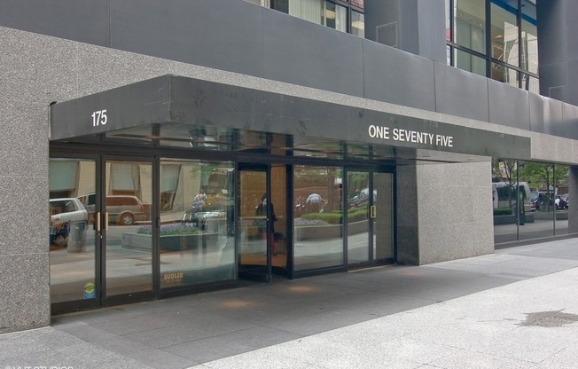 175 E Delaware Pl, Chicago IL 4915