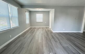 2 beds, 1 bath, $2,325, Unit 04