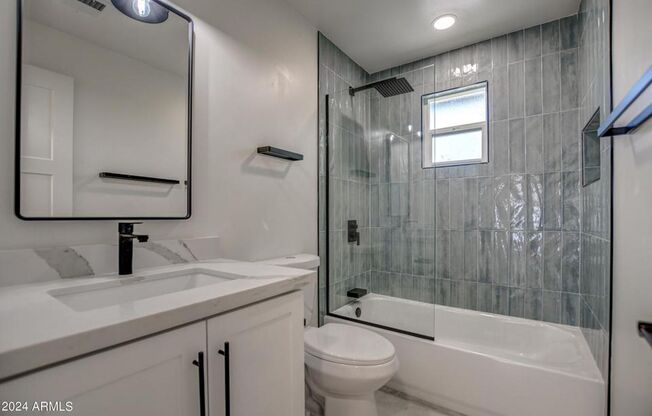 Stunning updated Townhome minutes to ASU campus available October 1st. 2 Bedroom, 1 bathroom completely updated with all appliances including washer and dryer in unit and your owner private yard.   Available October 1, 2026