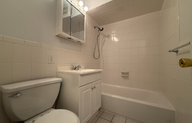 208 Undercliff Ave