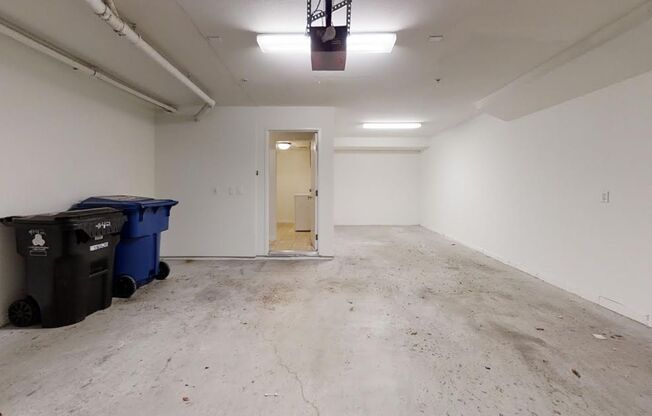 3 beds, 2.5 baths, 1,280 sqft, $3,504, Unit 30