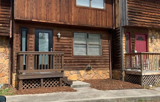 2 Bedroom 2 Bath Townhouse