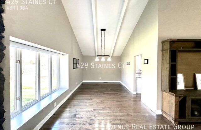 429 STAINES CT