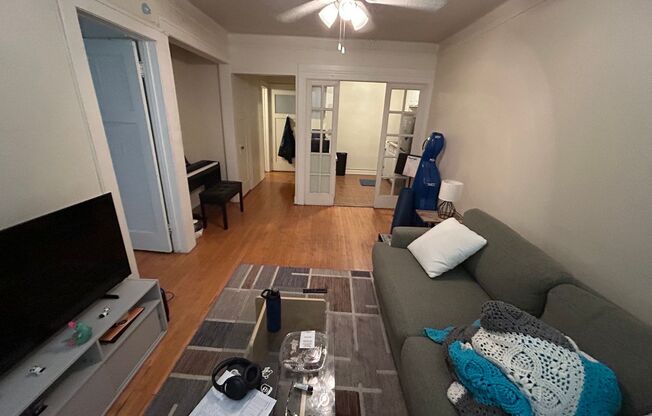 1 bed, 1 bath, $1,095, Unit 3