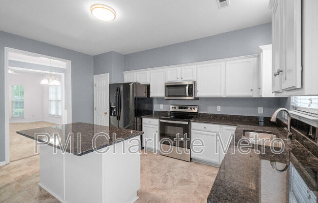 9707 MALLARD GLN DR