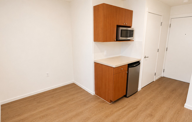 Studio, 1 bath, 176 sqft, $1,225, Unit 4410