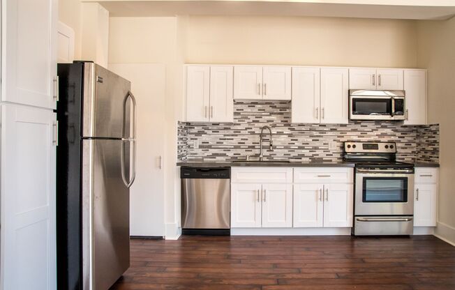 1 bed, 1 bath, 631 sqft, $2,450, Unit 1023-203