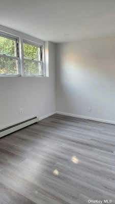 1 bed, 1 bath, $2,000, Unit 119-30