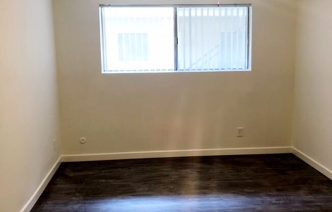 MC 1602 Winona Properties, LLC (140 Hoover)