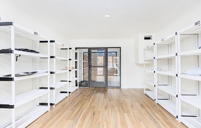 1 bed, 1 bath, 450 sqft, $1,245, Unit 2512-0433