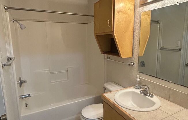 Perfect Elm Mott Duplex