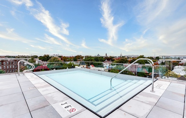 The Stanton infinity rooftop pool with monument views