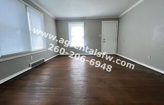 2 beds, 1 bath, 1,040 sqft, $950, Unit #1