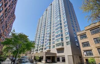 720 W Gordon Ter 8M