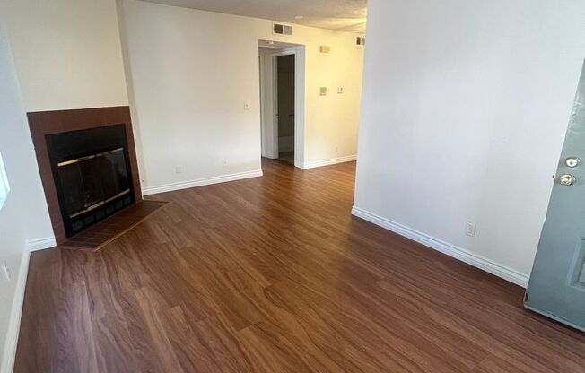 1 bed, 1 bath, $1,995