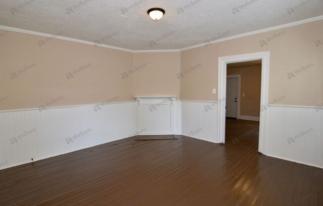 1 bed, 1 bath, $800, Unit Apt. A