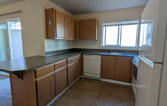 2 beds, 2 baths, 994 sqft, $1,445, Unit B201