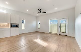 Prime location at Henderson and Ross, Two bedroom Condo w/ Private Drive