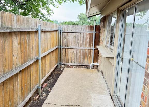 606 GRINNELL DR