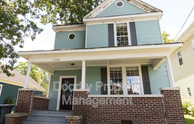 1704 DUNCAN AVE