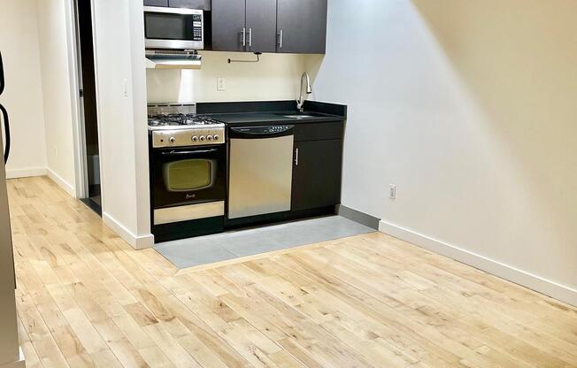 1810 3rd Ave.