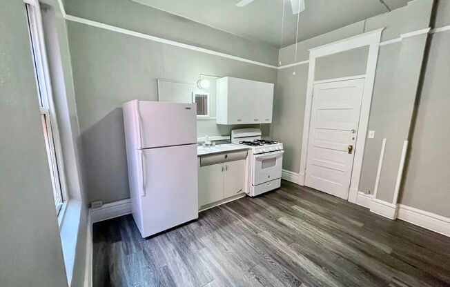 Studio, 1 bath, 259 sqft, $710, Unit 405