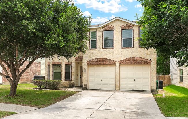 Two-Story Rental with Prime Location and HOA Amenities Included