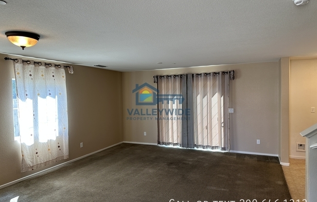 2714 TWIN BRG LN
