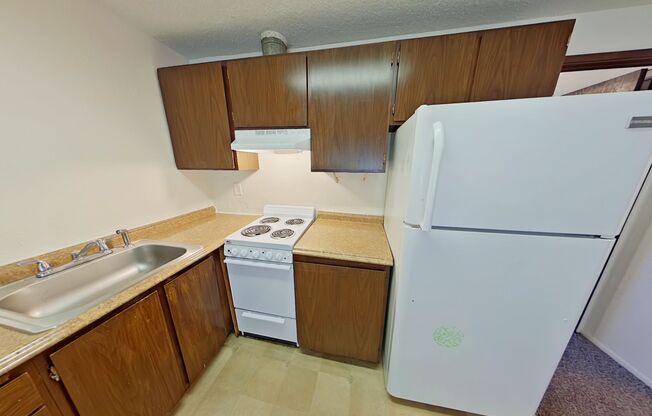 Hide-A-Way Apartments