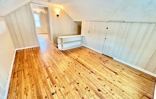 The "More Room to Roam" House: 4 Beds, 2 Baths, Plus a Bonus Space for All Your Dreams!