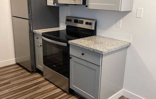 1 bed, 1 bath, 588 sqft, $1,059, Unit C