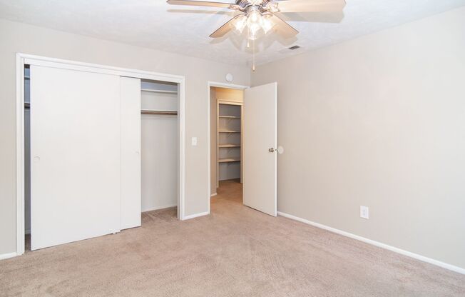 2 beds, 2 baths, 935 sqft, $1,049, Unit 29S-1A