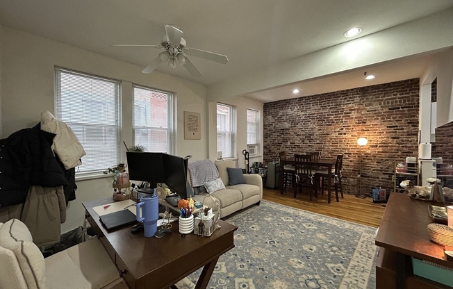 1 bed, 1 bath, 575 sqft, $2,700, Unit 4