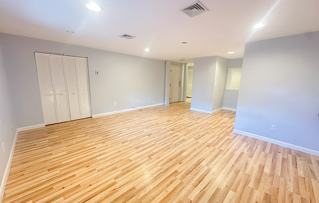3 DEVENS ST