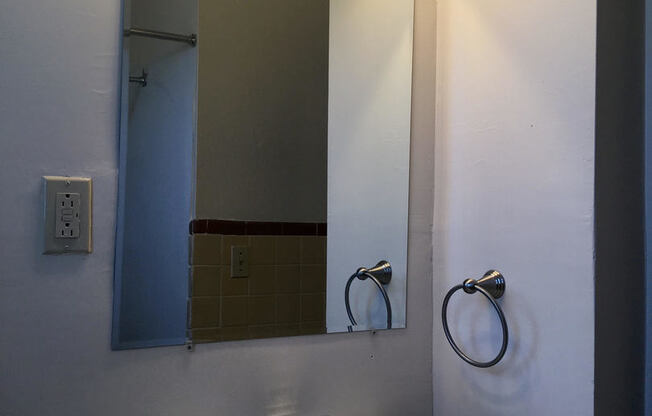 1 bed, 1 bath, 650 sqft, $775